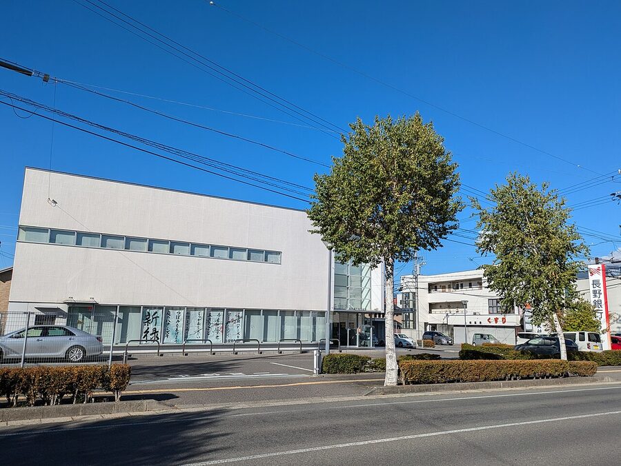Central Shiojiri district near the station