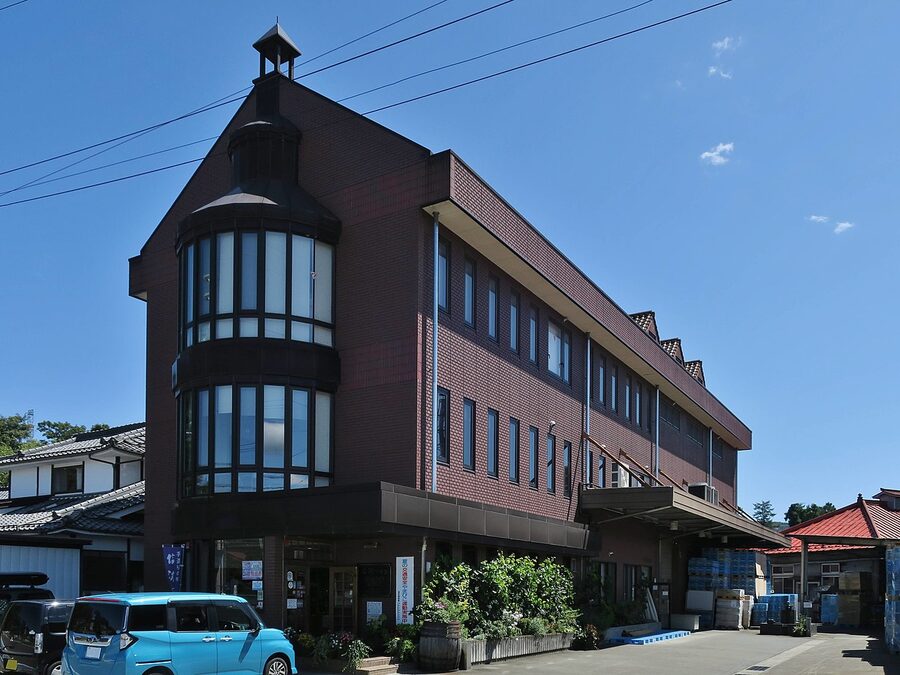 Shinano Wine winery in the Shiojiri area