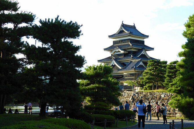 1-Day Tour from Nagano and Matsumoto Kamikochi & Matsumoto Castle - Transportation time and pacing: the tradeoff you should expect