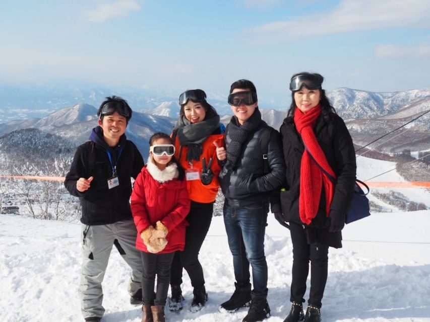 1 Day Tour: Snow Monkeys & Snow Fun in Shiga Kogen - After the monkeys: photos, gift shop, and that apple pie window