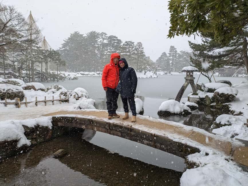 Colors of Kanazawa: City Tour with Kenrokuen and Kaga Yuzen - Key highlights you will care about