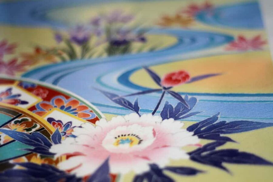 Colors of Kanazawa: City Tour with Kenrokuen and Kaga Yuzen - Tips to get the best out of your afternoon