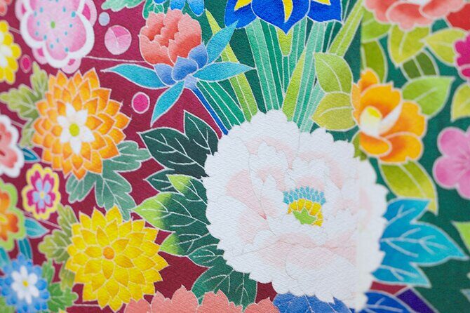 Colors of Kanazawa (Traditional Crafts and Gardens) - Kenrokuen Garden stroll: the break that makes the day feel complete