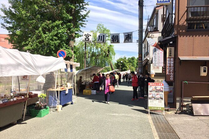 EXPERIENCE TAKAYAMA OLD TOWN & MORNING MARKETS in 1 Hour! - Sanmachi Suji and Nakabashi: old-town vibes on a tight clock