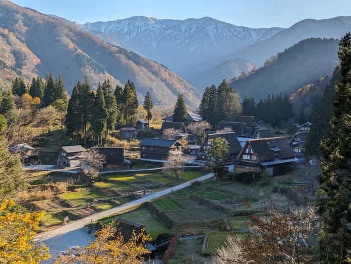 From Kanazawa: Shirakawa-go, Gokayama and Wood Carving Art - Zuisenji Temple: Giant Walls, Rebuilt After a Fire