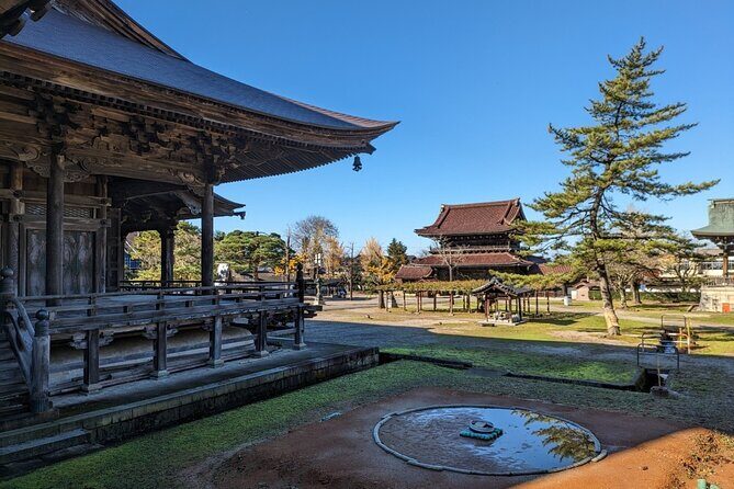 From Kanazawa: Shirakawa-go, Gokayama and Wood Carving Village - How the Pace Works Over 9 Hours (and What to Plan For)