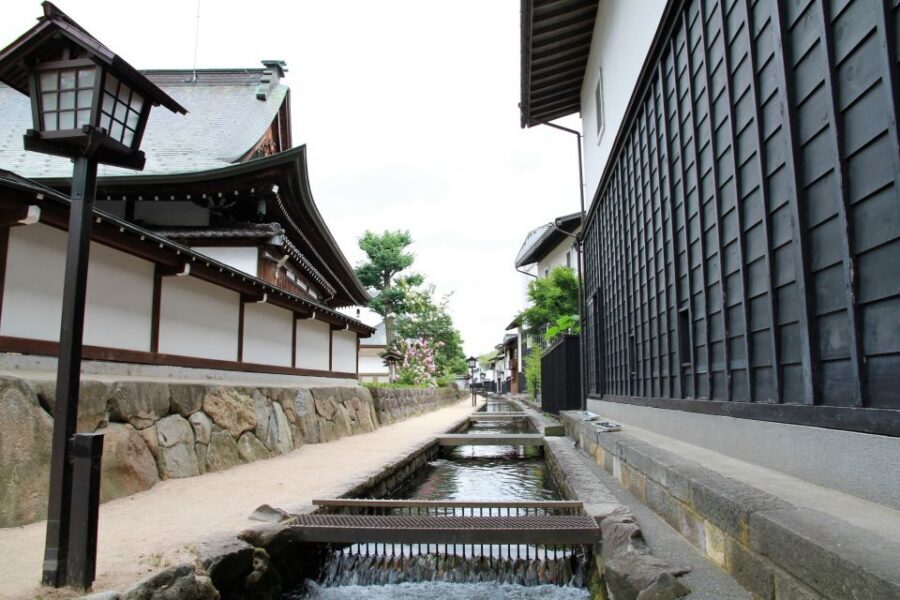 From Kanazawa: Shirakawago, Hida-Furukawa and Takayama Visit - Pickup, Timing, and What a 9-Hour Day Really Means