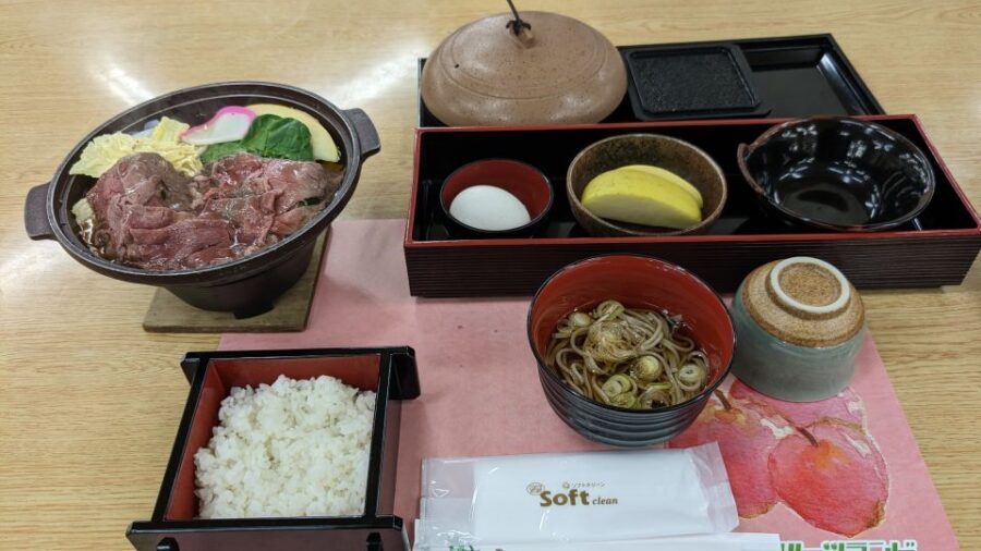 From Tokyo: Snow Monkey 1 Day Tour with Beef Sukiyaki Lunch - Price and value for a one-day snow monkey package