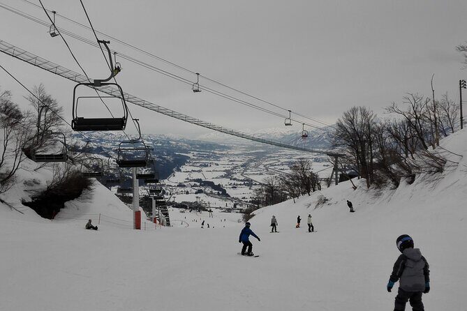 Full Day Snowboard Lesson (6 hours) - Why Iwappara Ski Resort and Niigata make sense for snowboarding