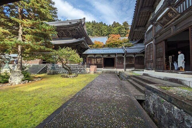 Full Day Tour Eiheiji Buddhist Temple and Fukui City Castle Town - Value check: does $158.08 make sense for this long day?