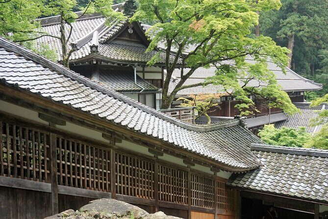 Full Day Tour Eiheiji Buddhist Temple and Fukui City Castle Town - Zuigenji Cemetery: starting with atmosphere and guided context