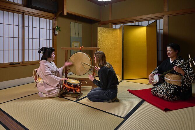 Geiko Performance and Behind the Scenes Tour - The Performance at the End: Why It Feels Different Here