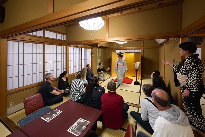 Geiko Performance and Behind the Scenes Tour - Your Hosts: Two Geiko, Including Mi-Ne, With Real Answers