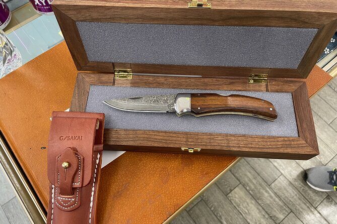 Gifu Samurai Sword Town;Japanese Damascus Knife Making Experience - Forge your own knife: assemble, polish, sharpen, and sign it