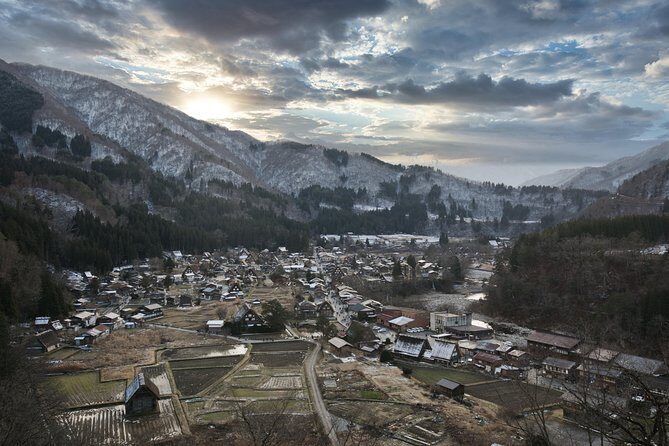 Gokayama and Shirakawago/Photoshoot by professional photographer - Stop 3: Wada House interior (and what you should expect)
