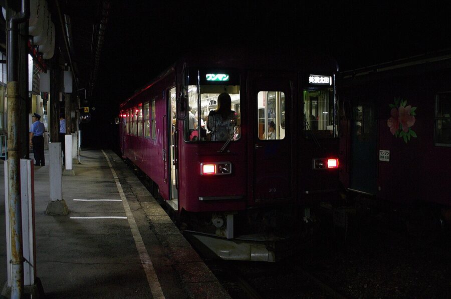 Gujo Hachiman Station on the Nagaragawa Railway