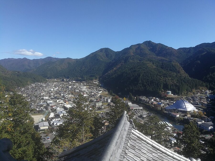Aerial view of Gujo Hachiman old town from the castle observation deck
