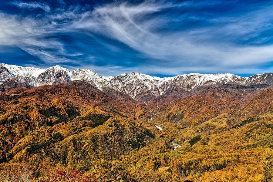 Hakuba Iwatake Mountain Resort in autumn