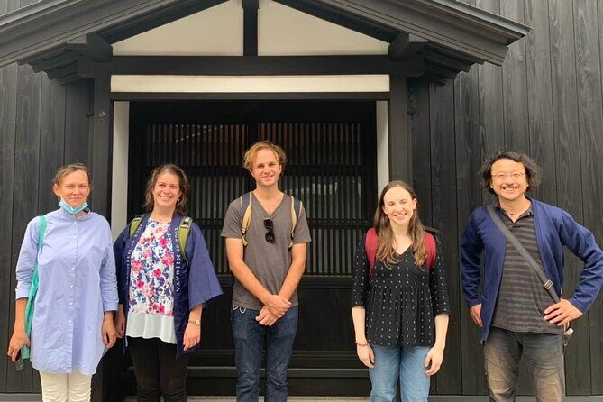 Historical Walking Tour of Niigata Port Town - Meeting point near Chuo Ward: quick arrival strategy