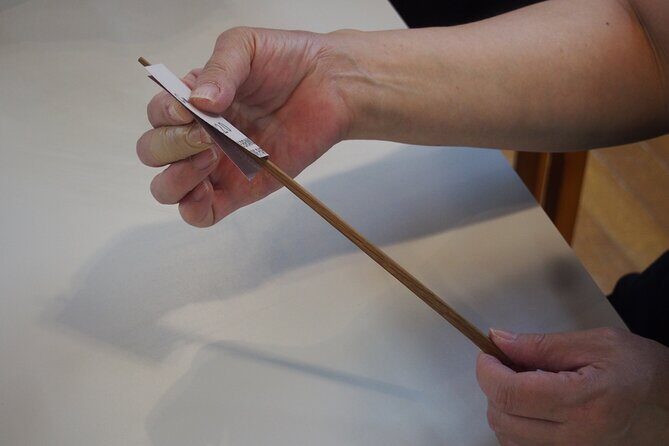 Japanese Chopsticks Making in Toyama with Guide - How the guide support makes the difference