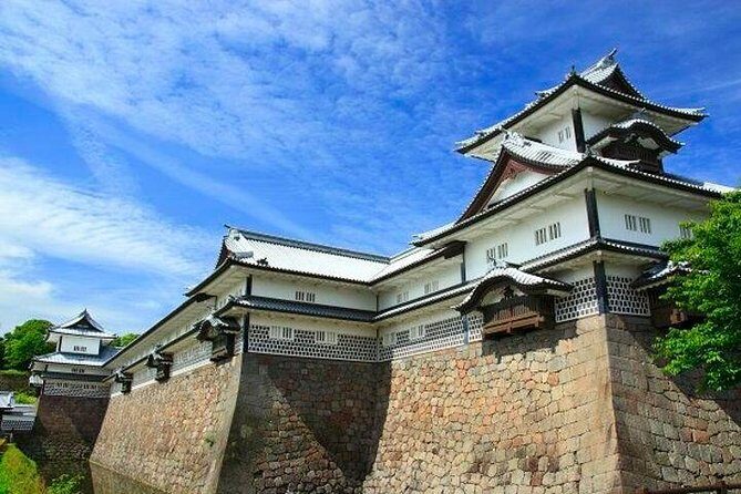 Kanazawa 4hr Private Tour with Government Licensed Guide - Nagamachi Samurai District, Kanazawa Castle, and Oyama Shrine: the power map of the city