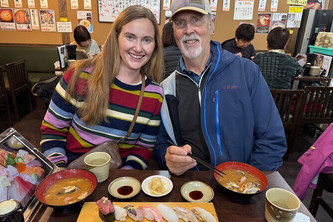 Kanazawa Gourmet Experience Omicho Market Tour - What you taste at Omicho: seafood, sweets, and everyday ingredients