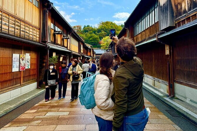 Kanazawa Half Day Private Tour - Castle, Garden, Geisha District - Key highlights