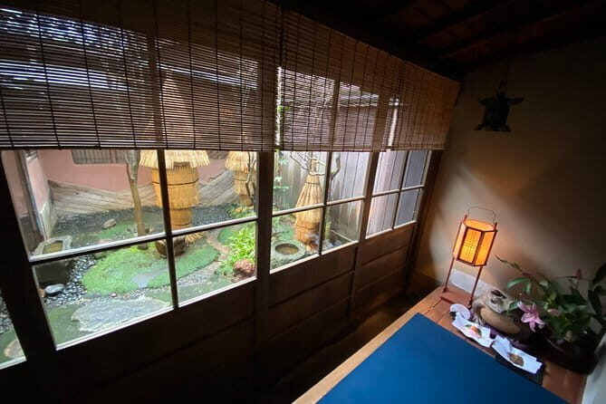 Kanazawa Half-day Tour: Curated: Gardens, Craft & Geisha District - Starting at Kanazawa Shrine: The Name-Story Warm-Up