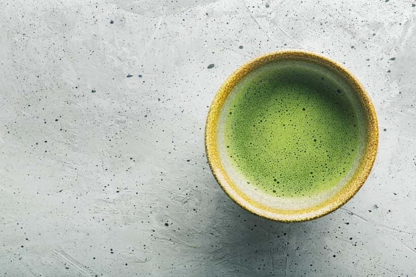 Kanazawa: Kenrokuen Tea Ceremony Experience - Inside the tea room: etiquette, silence, and small movements