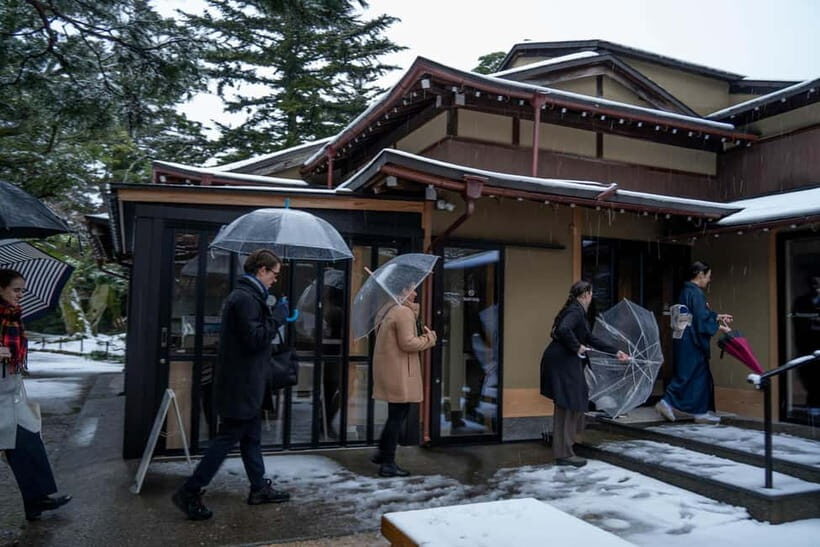 Kanazawa: Kenrokuen Tea Ceremony Experience - Who this Kanazawa tea ceremony suits best