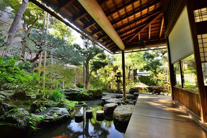 Kanazawa Like a Local: Private & Personalized Experience 2-3 hrs - Meeting at Kanazawa Station and How the Walk Feels