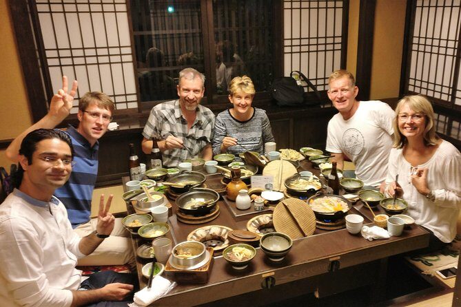 Kanazawa Night Tour with Local Meal and Drinks - Kazuemachi Chayagai: a shorter stop with a big atmosphere