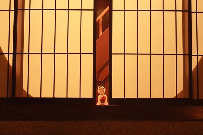 Kanazawa Night Tour with Local Meal and Drinks - Timing and comfort: what a night walk in Kanazawa feels like