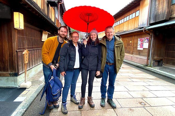 Kanazawa Private Tour: Highlights of an Old Samurai Town - Kanazawa Castle: Maeda power, 1583 to 1869