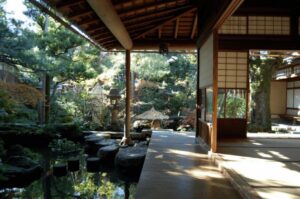 Kanazawa: Samurai Residence Remains Nomura Family admission - Entering the residence: shoes off, quiet voices, and careful viewing
