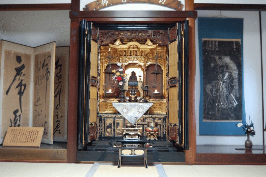 Kanazawa: Samurai Residence Remains Nomura Family admission - The 400-year-old home: architecture details that reward slow walking