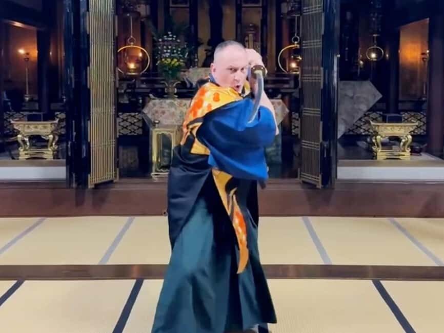 Kanazawa: Samurai Swordsmanship Lesson at a rented temple - Why Kanazawa Works So Well for Samurai Training