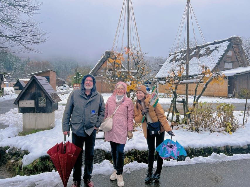 Kanazawa: World Heritage Shirakawa-go Morning Guided Tour - Kenrokuen Garden finish around 13:00