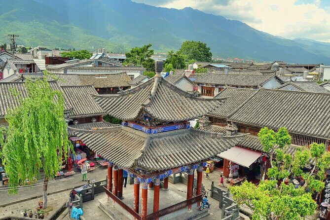 Kanazawa’s Timeless Culture Private Tour - Higashi Chaya District: old-street geisha culture in a short window