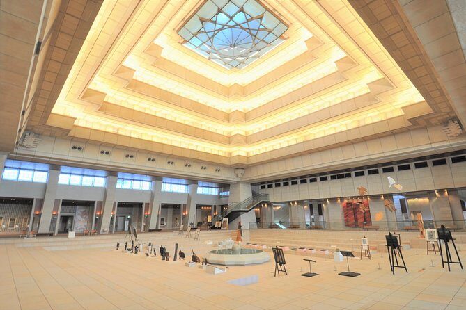 Light Museum - Art Wing: Japanese Painting, Ukiyo-e, and Western Styles