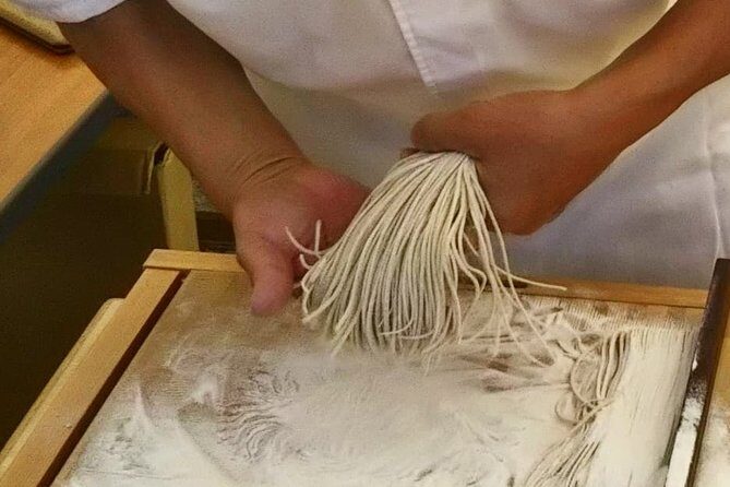 Matsumoto Castle Tour & Soba Noodle Experience - Group Size, Timing, and Mobile Tickets: how this runs day-of