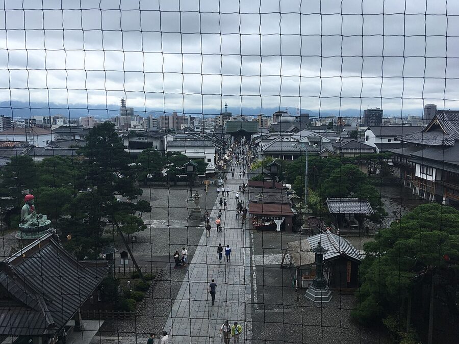 Nakamise street viewed from the Sanmon gate at Zenko-ji