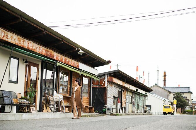 Niigata Full-Day Private Tour with Government-Licensed Guide - Stop 6: Furumachi’s geigi district and what to notice