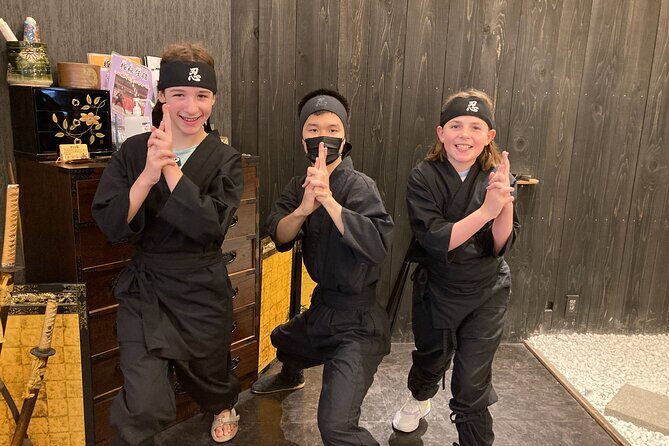 Ninja experience in Takayama - Special Course - Inside the Training: Costume, Weapons, and VR Options