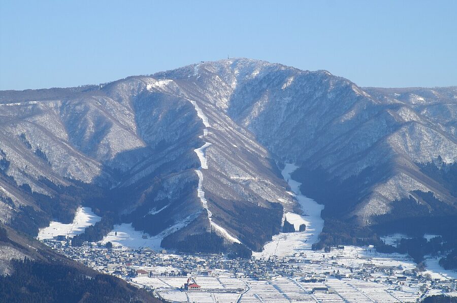 Nozawa Onsen village rooftops