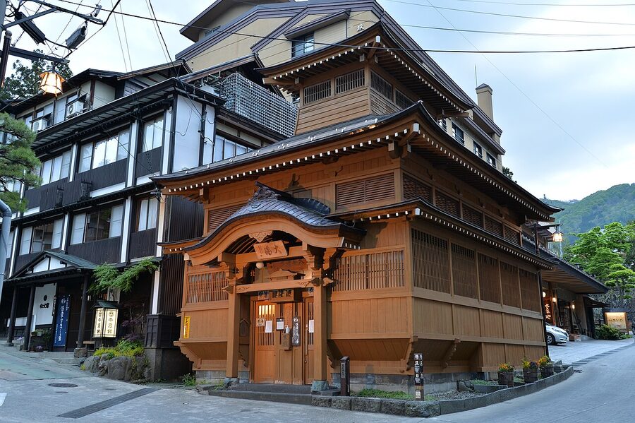 Oyu bathhouse exterior, Nozawa Onsen