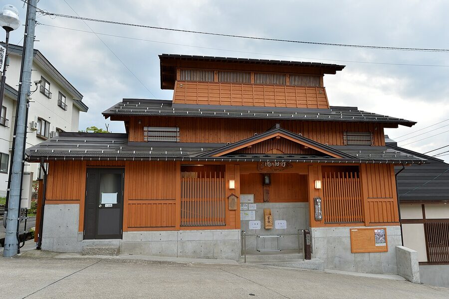 Shinden-no-Yu bathhouse, Nozawa Onsen