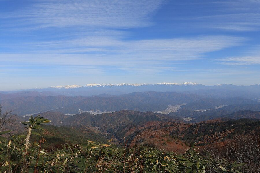 The Northern Japan Alps panorama, the volcanic spine that feeds most onsen in the region