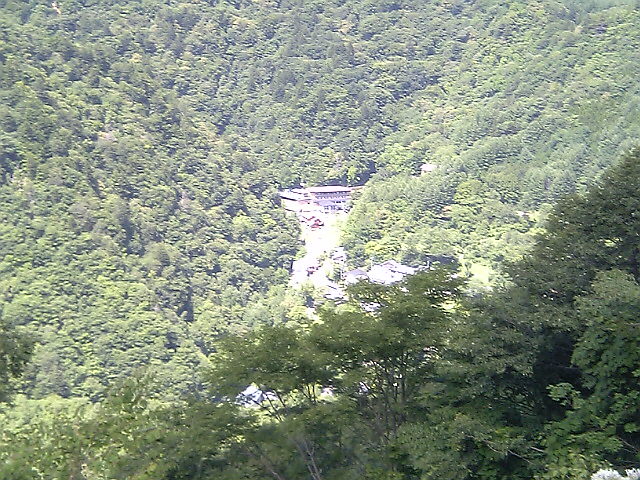 Shirahone Onsen public outdoor bath with milky white water