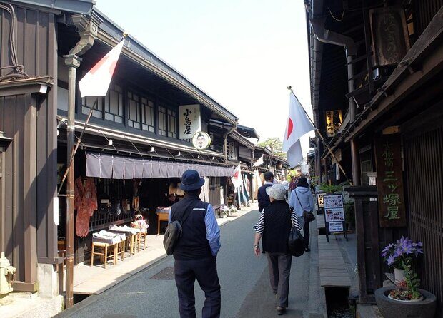 Private group Local Food Tour in Takayama - Key points to know